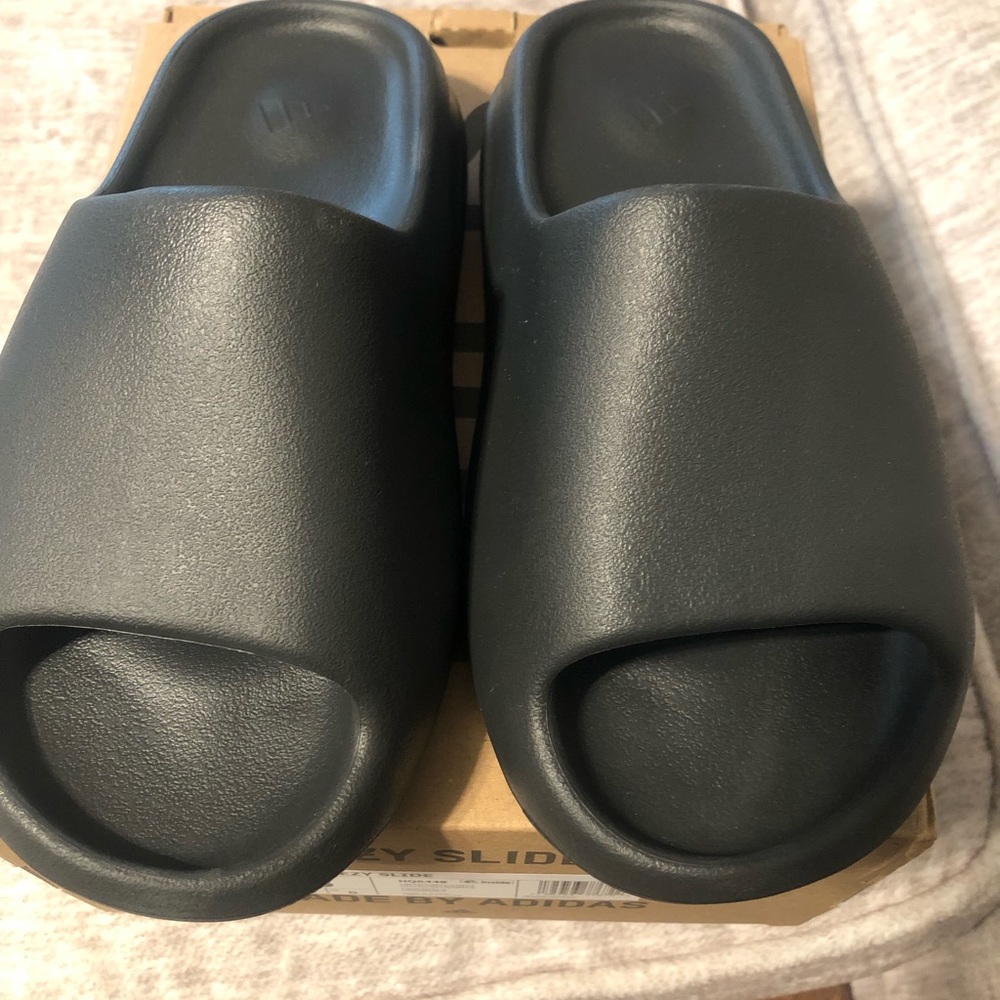 Yeezy Slides